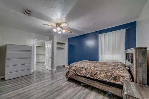 Bedroom - 6920 Gibson Rd, Jacksonville, AR 72076 photo 2 of 3