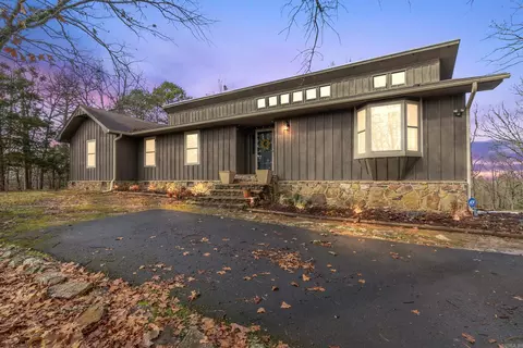 Exterior - 11 Blue Jay Way, Conway, AR 72032 photo 4 of 12
