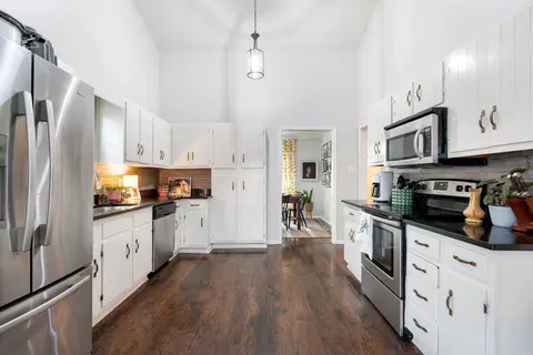 Kitchen - 11 Blue Jay Way, Conway, AR 72032 photo 2 of 7