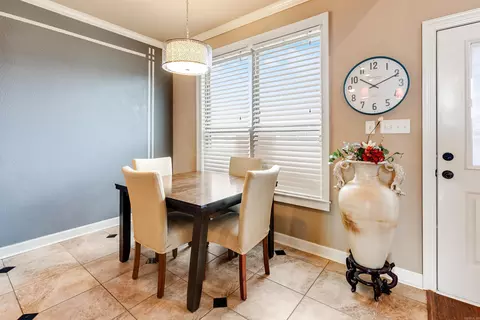 Dining - 401 Michelle Dr, Benton, AR 72015 photo 2 of 2