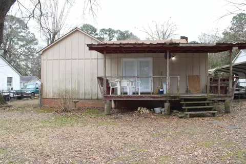 Exterior - 206 Oak, Springhill, LA 71075 photo 2 of 5