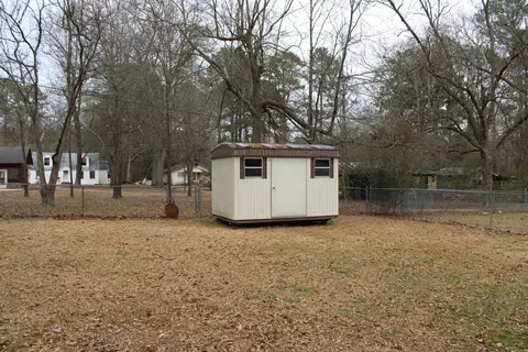 Exterior - 206 Oak, Springhill, LA 71075 photo 3 of 5