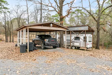 Exterior - 321 Heritage Pl, De Queen, AR 71832 photo 6 of 8