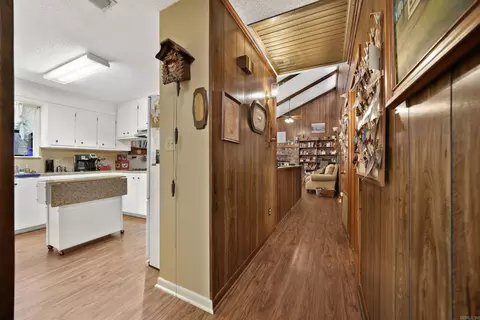 Entry Way - 321 Heritage Pl, De Queen, AR 71832 photo 1 of 1