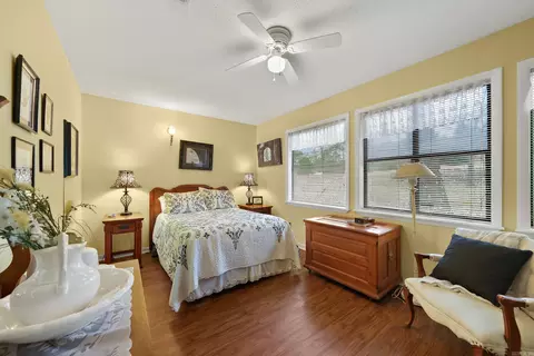 Bedroom - 321 Heritage Pl, De Queen, AR 71832 photo 3 of 3