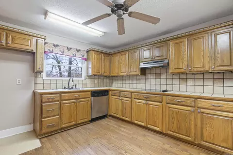 Kitchen - 502 Blue Hole Rd, Beebe, AR 72012 photo 1 of 3