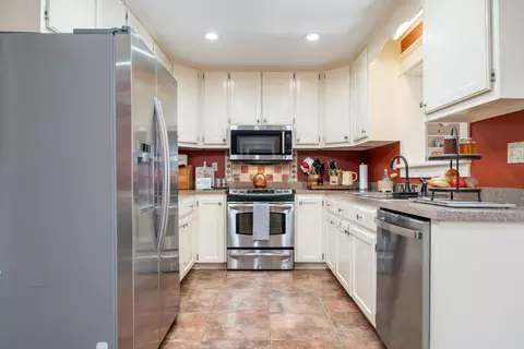 Kitchen - 3115 Brock Rd, Alexander, AR 72002 photo 1 of 4