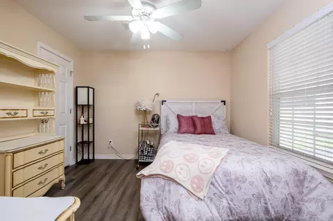 Bedroom - 10 Woodlawn Cir, Beebe, AR 72012 photo 5 of 8