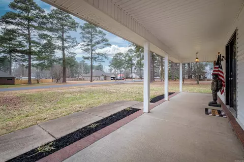 Exterior - 10 Woodlawn Cir, Beebe, AR 72012 photo 3 of 9