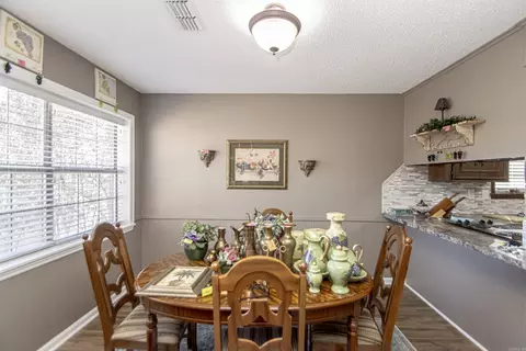 1914 Doris Dr, Benton, AR 72015 photo 11