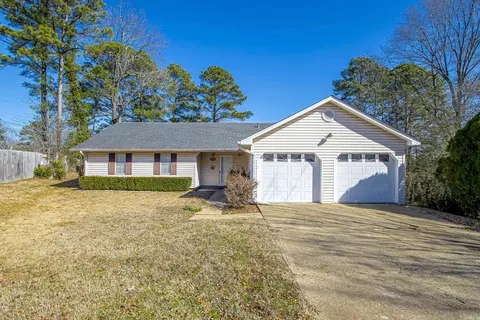 1914 Doris Dr, Benton, AR 72015 photo 1