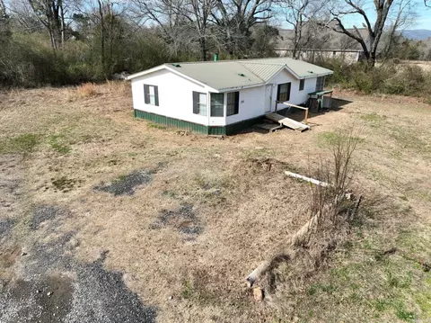 Exterior - 135 Violet Ln, Mena, AR 71953 photo 1 of 10