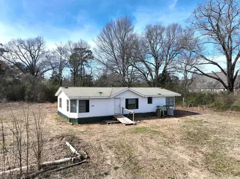Exterior - 135 Violet Ln, Mena, AR 71953 photo 9 of 10
