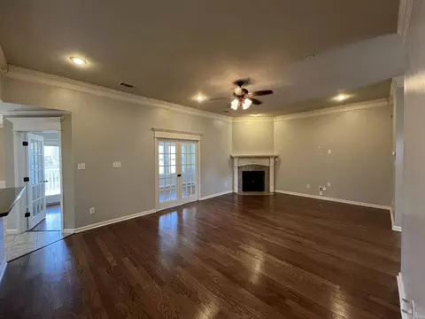 Living - 5223 Charles Ct, Bryant, AR 72022 photo 2 of 4