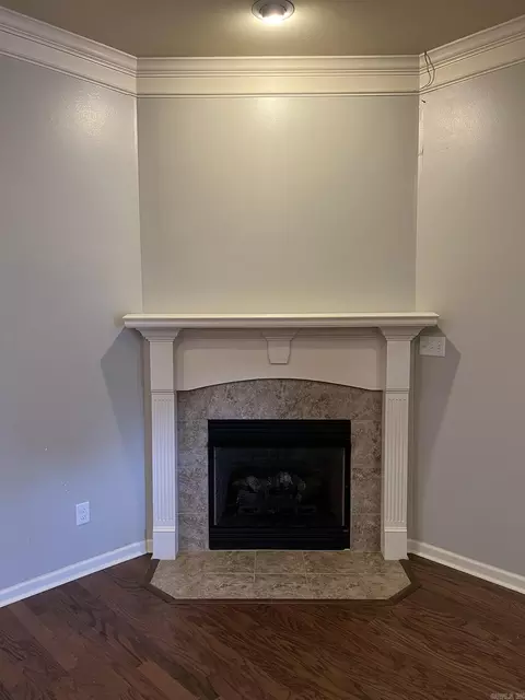 Living - 5223 Charles Ct, Bryant, AR 72022 photo 4 of 4