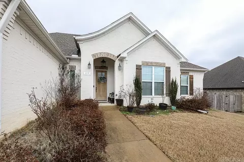 Exterior - 613 Creekside Cv, Bryant, AR 72022 photo 5 of 11