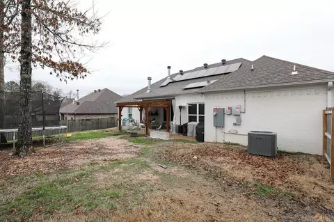 Exterior - 613 Creekside Cv, Bryant, AR 72022 photo 8 of 11