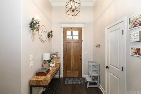 Entry Way - 613 Creekside Cv, Bryant, AR 72022 photo 1 of 2