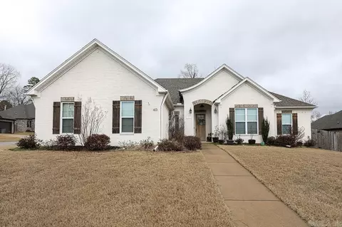 Exterior - 613 Creekside Cv, Bryant, AR 72022 photo 4 of 11