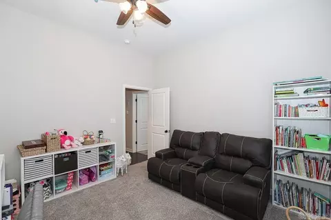 Bedroom - 613 Creekside Cv, Bryant, AR 72022 photo 12 of 12