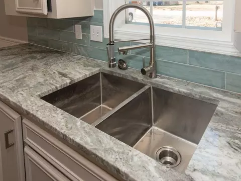 Kitchen - 2901 Wren St, Pine Bluff, AR 71603 photo 5 of 6