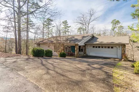 8 Encantado Cir, Hot Springs Village, AR 71909