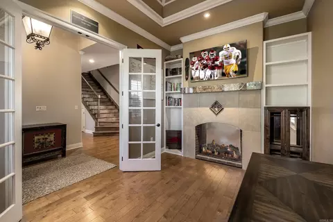 Living - 6573 Westminster, Benton, AR 72019 photo 2 of 8