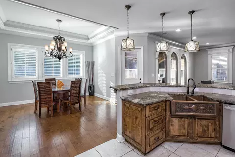 Kitchen - 6573 Westminster, Benton, AR 72019 photo 2 of 7