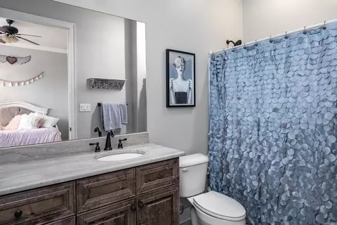 Bath - 6573 Westminster, Benton, AR 72019 photo 6 of 9