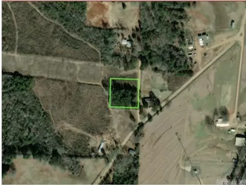 166 East Columbia Street, Waldo, AR 71770