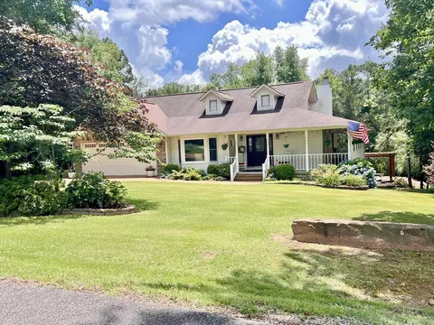 2119 Lakeshore Dr, Heber Springs, AR 72543