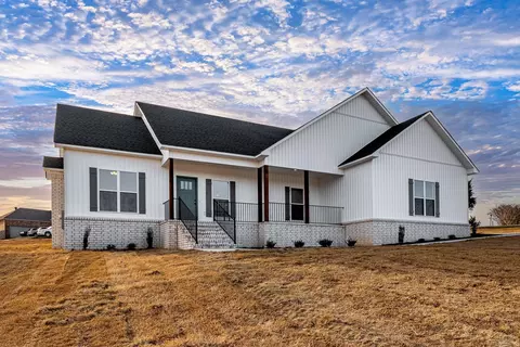 Exterior - 2 Persimmon Ridge Ln, Greenbrier, AR 72058 photo 1 of 7