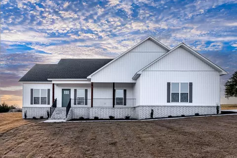 Exterior - 2 Persimmon Ridge Ln, Greenbrier, AR 72058 photo 2 of 7