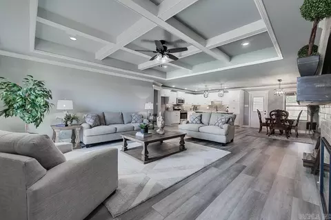Living - 10 Aberdeen Dr, Cabot, AR 72023 photo 1 of 7