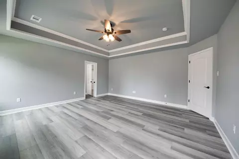 Living - 10 Aberdeen Dr, Cabot, AR 72023 photo 7 of 7