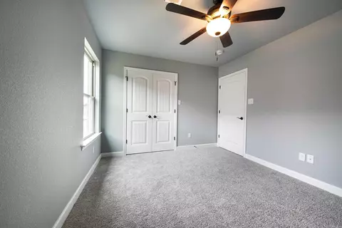 Bedroom - 10 Aberdeen Dr, Cabot, AR 72023 photo 1 of 3