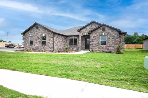 Exterior - 10 Aberdeen Dr, Cabot, AR 72023 photo 2 of 5