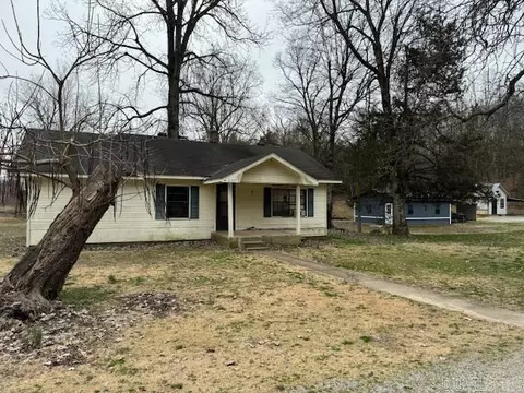 2377 Mansker Creek Dr, Pocahontas, AR 72455
