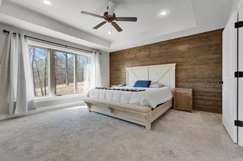 Bedroom - 6089 Castle Rock, Benton, AR 72019 photo 3 of 7