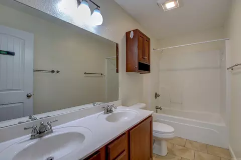 Bath - 27 Talladega Loop, Cabot, AR 72023 photo 5 of 5