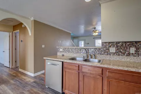 Kitchen - 27 Talladega Loop, Cabot, AR 72023 photo 6 of 8