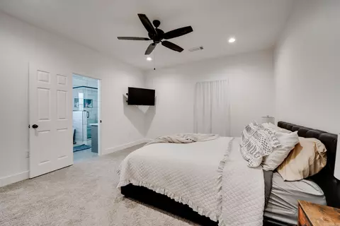Bedroom - 17 Elderberry Ln, Conway, AR 72034 photo 1 of 6