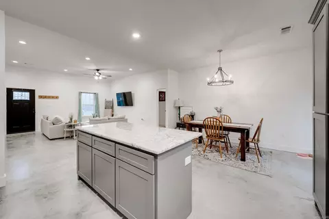 Kitchen - 17 Elderberry Ln, Conway, AR 72034 photo 5 of 5