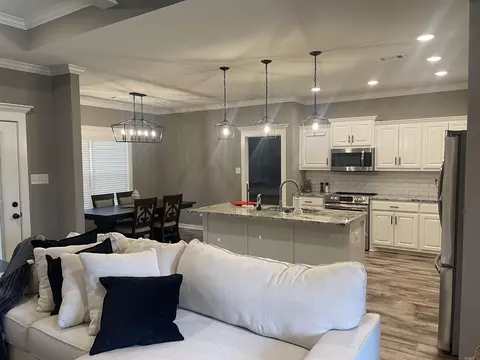 Living - 148 Hayden Dr, Beebe, AR 72012 photo 2 of 3
