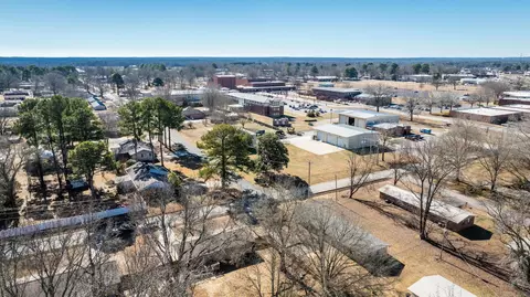 View/Area - 906 W Mississippi St, Beebe, AR 72012 photo 1 of 2
