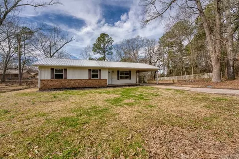 1330 Maple St, Malvern, AR 72104 photo 1