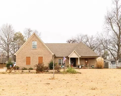 419 W Barton Ave, West Memphis, AR 72301