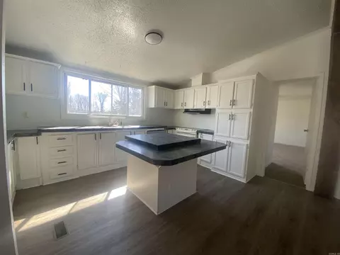 Kitchen - 893 Ridge Rd, El Paso, AR 72045 photo 1 of 5