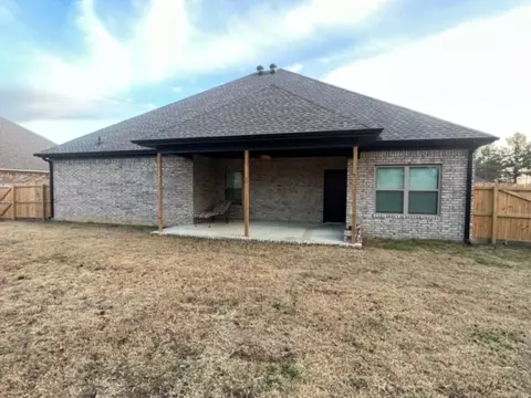 Exterior - 119 Michelle Dr, Beebe, AR 72012 photo 6 of 7