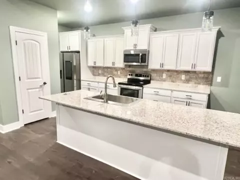 Kitchen - 119 Michelle Dr, Beebe, AR 72012 photo 1 of 2